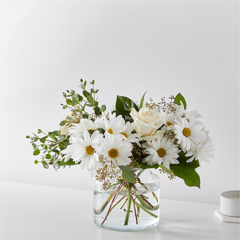 Fresh Linen Bouquet – Le Bloom Floral, Le Mars IA