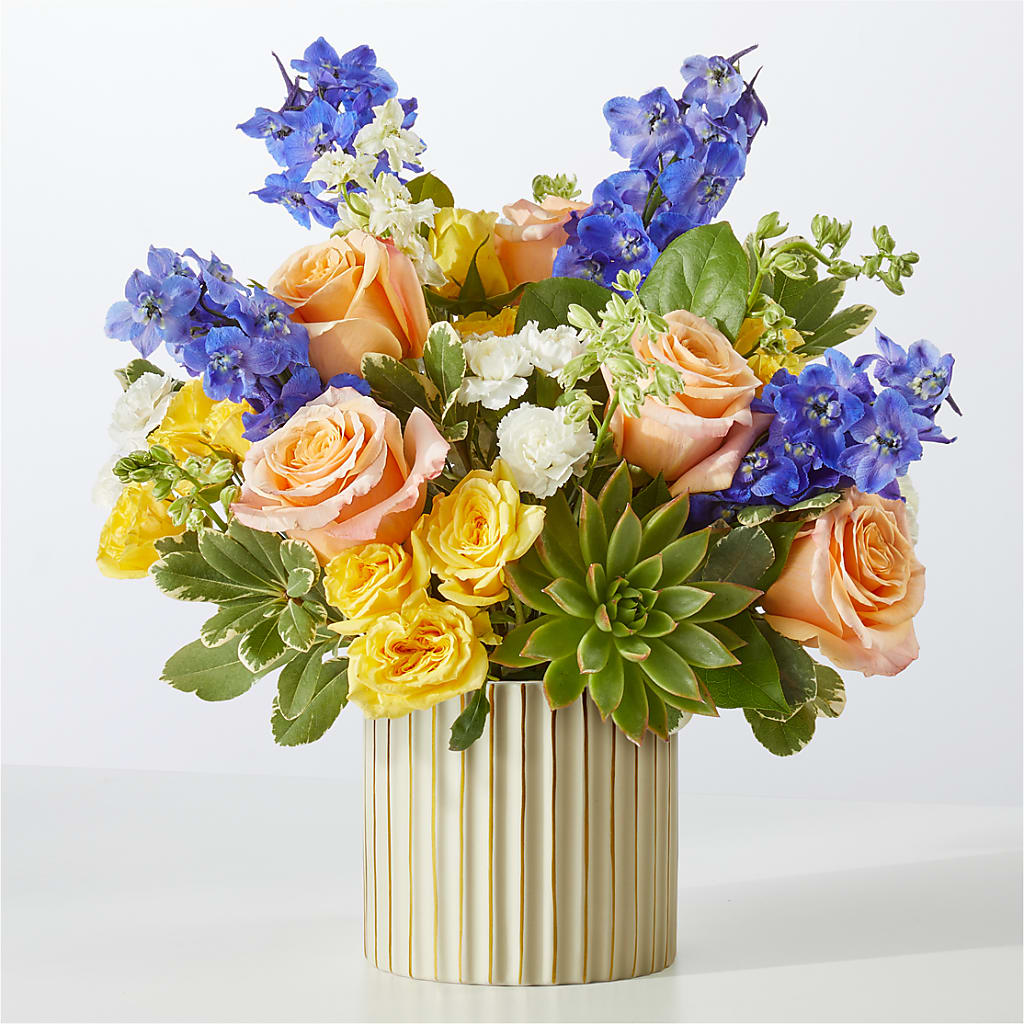Cobalt Reverie Bouquet – Le Bloom Floral, Le Mars IA