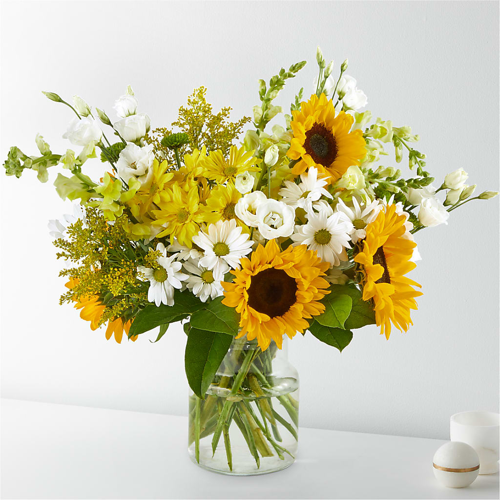 Hello Sunshine Bouquet – Le Bloom Floral, Le Mars IA