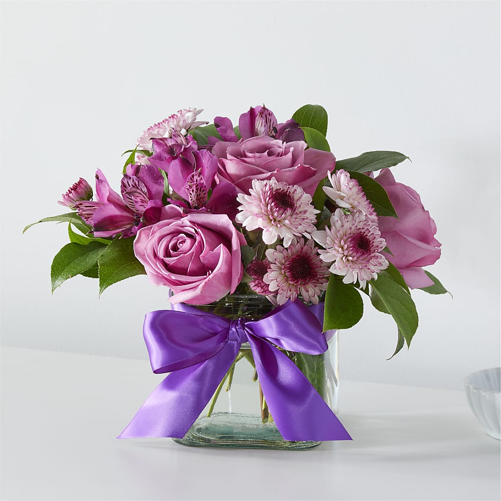 Sugarplum Bouquet – Le Bloom Floral, Le Mars IA