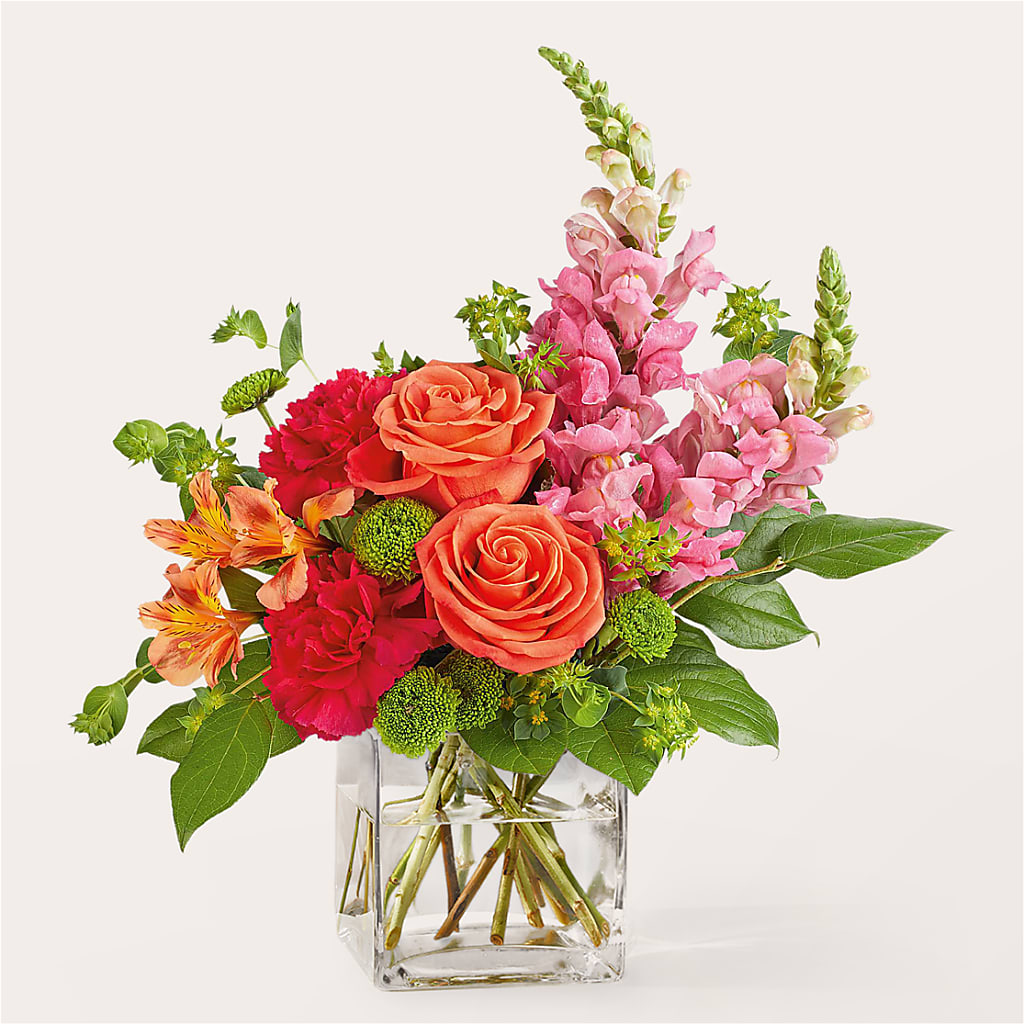 Cosmopolitan Bouquet – Le Bloom Floral, Le Mars IA
