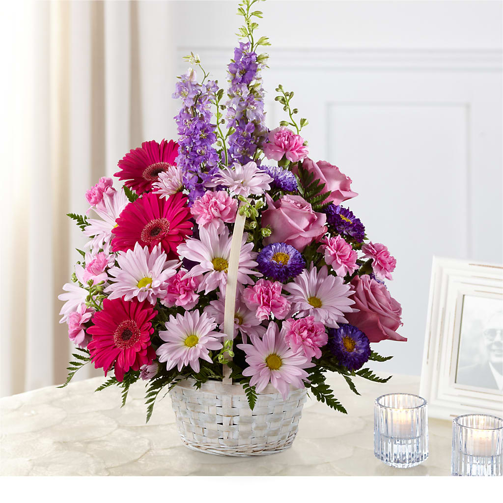 Pastel Peace Basket – Le Bloom Floral, Le Mars IA