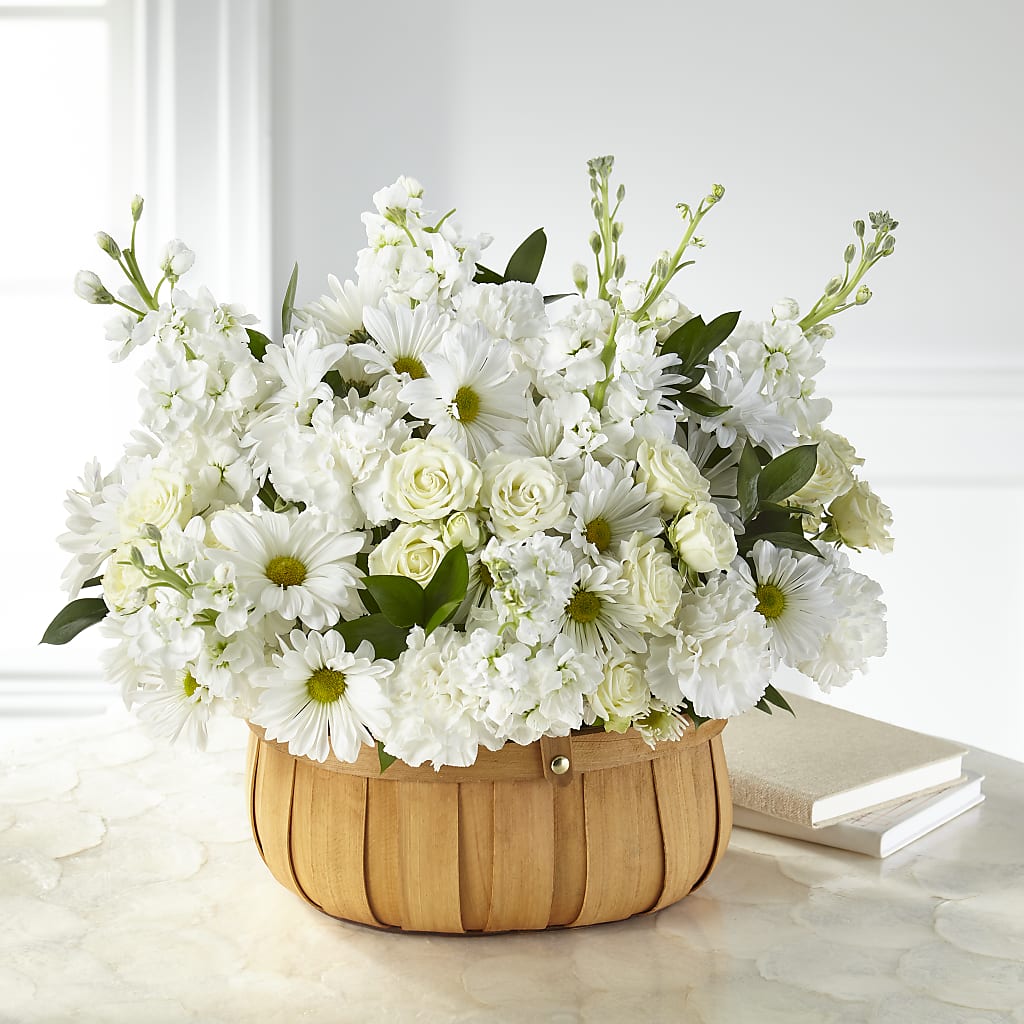 Graceful Garden Basket – Le Bloom Floral, Le Mars IA