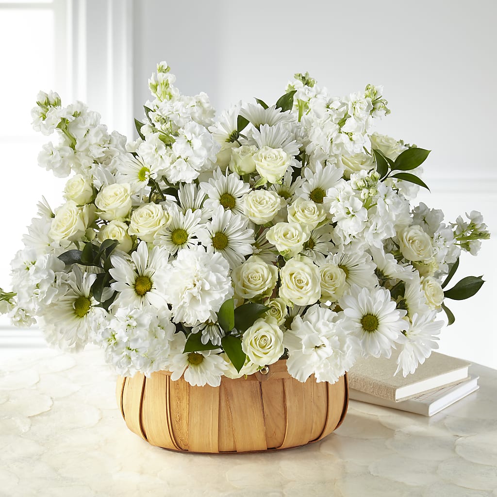 Graceful Garden Basket – Le Bloom Floral, Le Mars IA