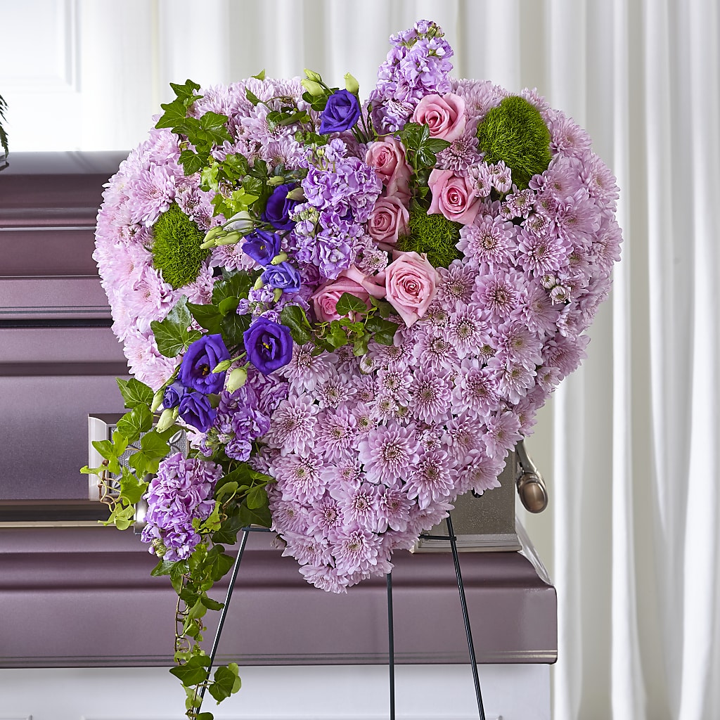 Treasured Love Standing Heart – Le Bloom Floral, Le Mars IA