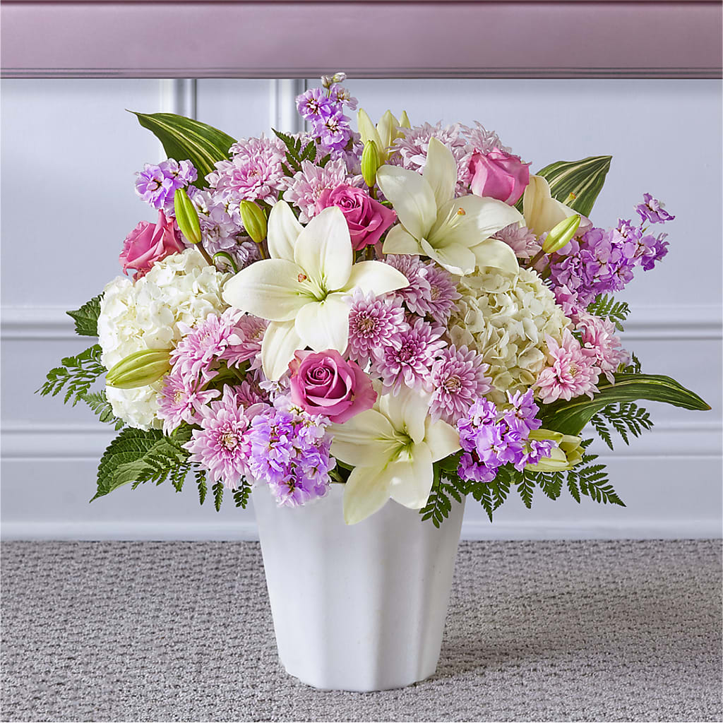 Heaven Sent Floor Basket – Le Bloom Floral, Le Mars IA