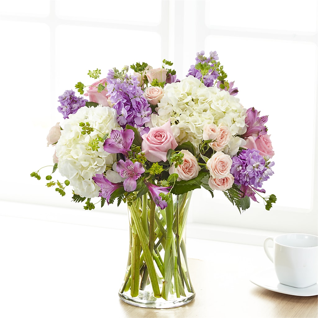 Shared Sentiment Bouquet – Le Bloom Floral, Le Mars IA
