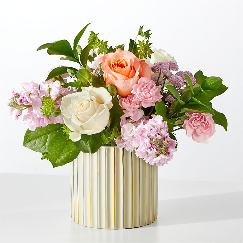 French Market Bouquet with Ivory Vase – Le Bloom Floral, Le Mars IA