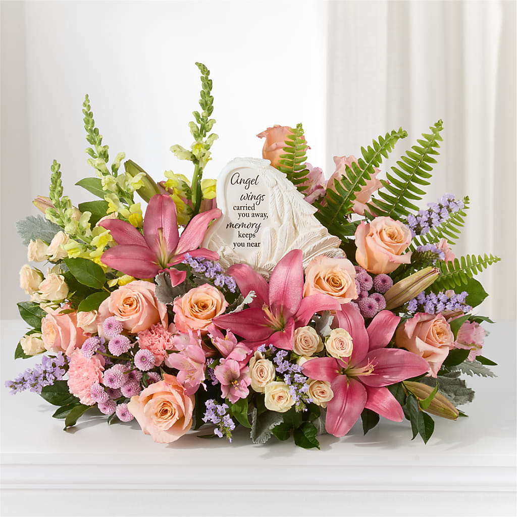 Gentle Light Arrangement –  Le Bloom Floral, Le Mars IA