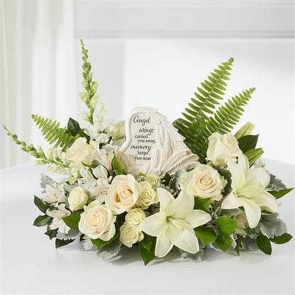 Holding You Close Arrangement –  Le Bloom Floral, Le Mars IA