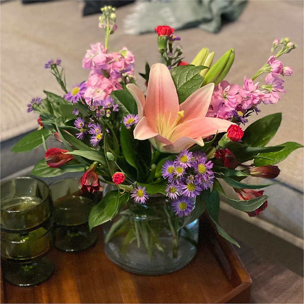 Romantique Bouquet –  Le Bloom Floral, Le Mars IA