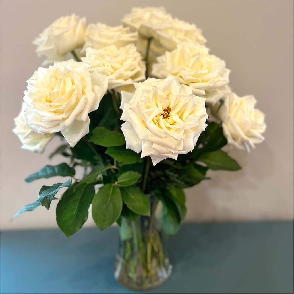Long Stem Yellow Rose Bouquet –  Le Bloom Floral, Le Mars IA