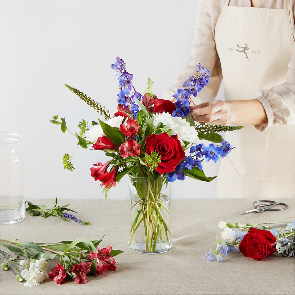 Star Spangled - A Florist Original –  Le Bloom Floral, Le Mars IA