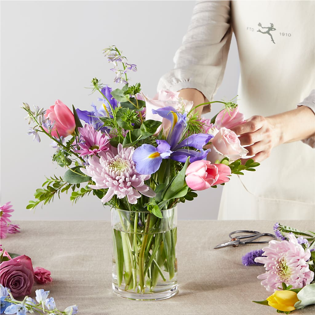 Pastel Tradition - A Florist Original –  Le Bloom Floral, Le Mars IA