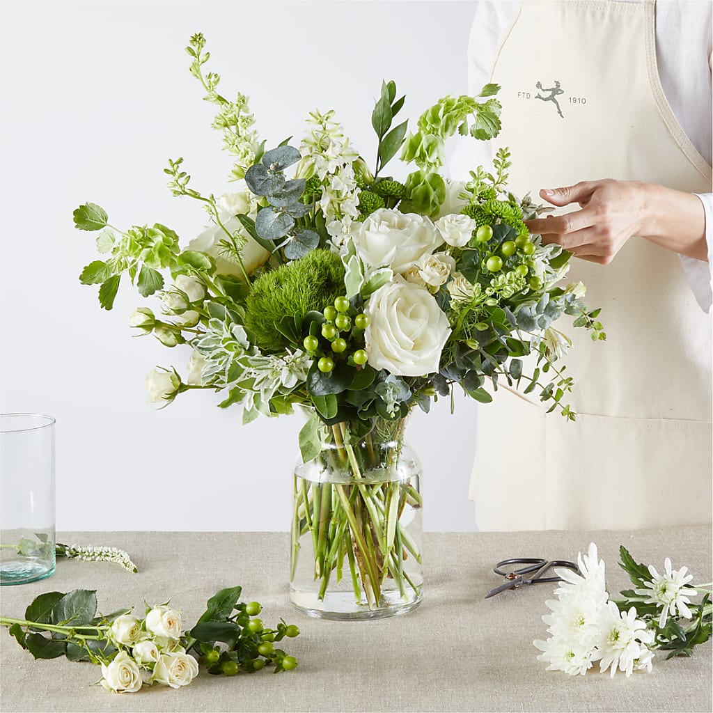 Irish Garden - A Florist Original –  Le Bloom Floral, Le Mars IA