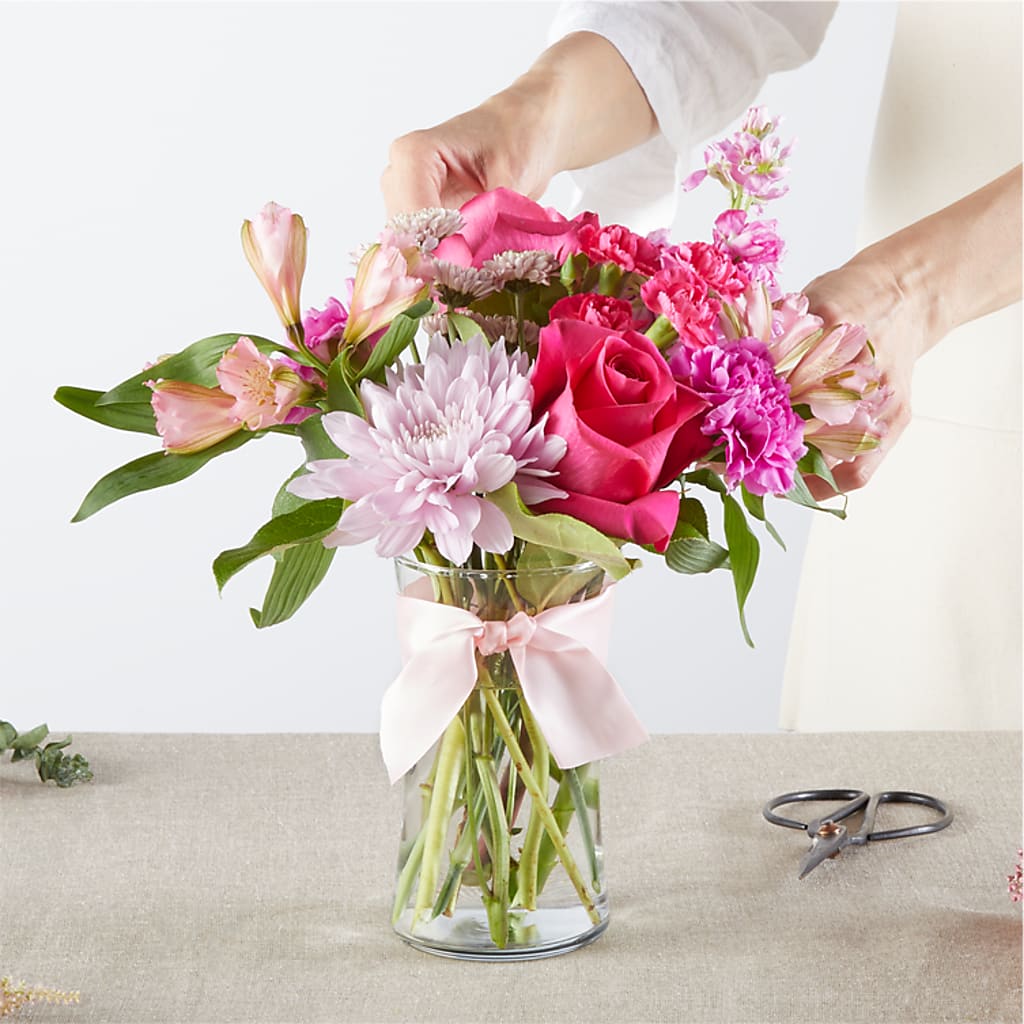 Pink Ribbon - A Florist Original –  Le Bloom Floral, Le Mars IA