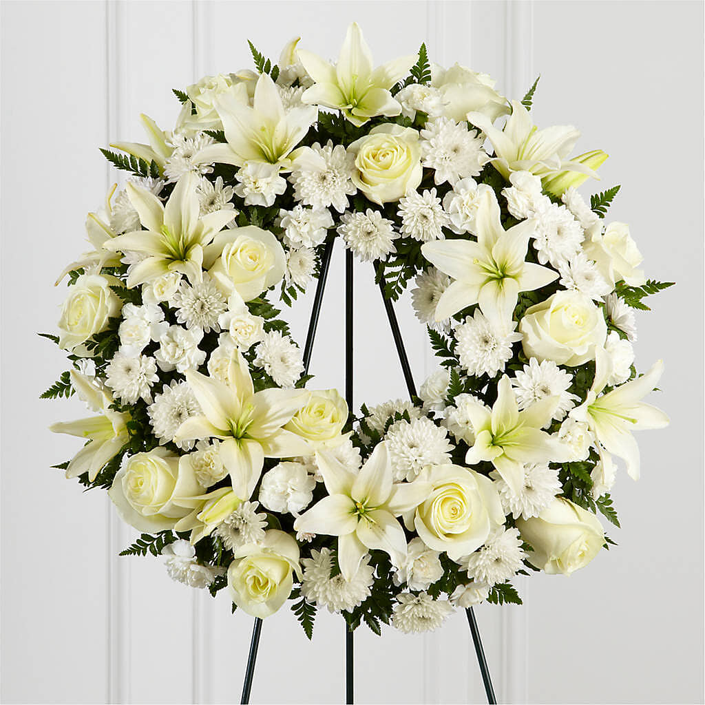 Treasured Tribute Wreath –  Le Bloom Floral, Le Mars IA