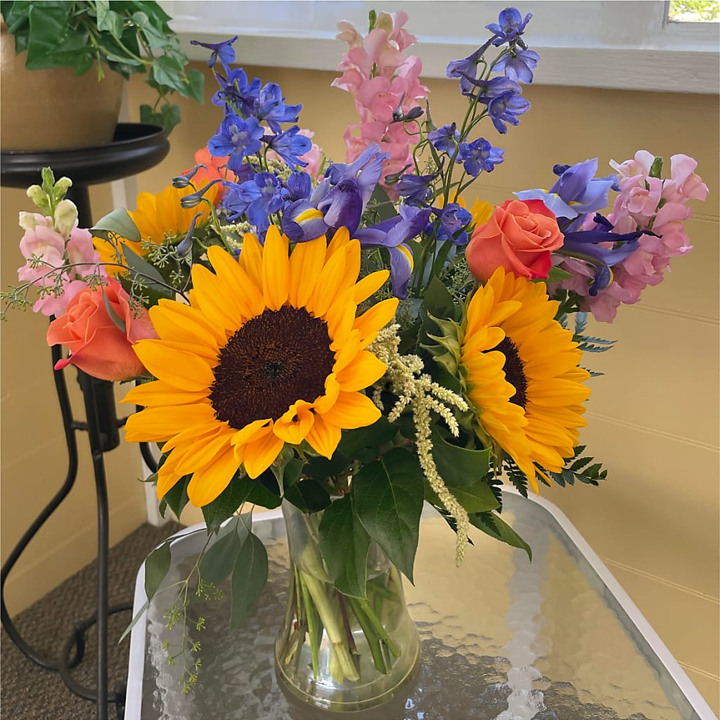 Rays of Life Bouquet –  Le Bloom Floral, Le Mars IA
