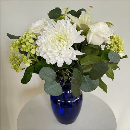Snowy Dreams Bouquet –  Le Bloom Floral, Le Mars IA