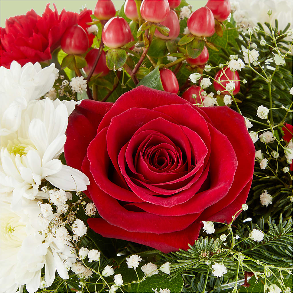 Chance of Flurries Bouquet –  Le Bloom Floral, Le Mars IA