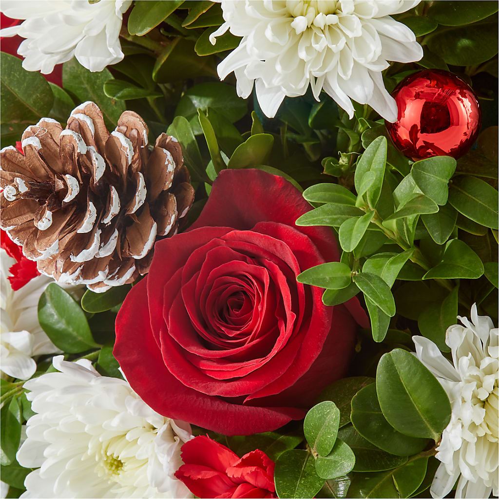 Let It Snow Tree –  Le Bloom Floral, Le Mars IA