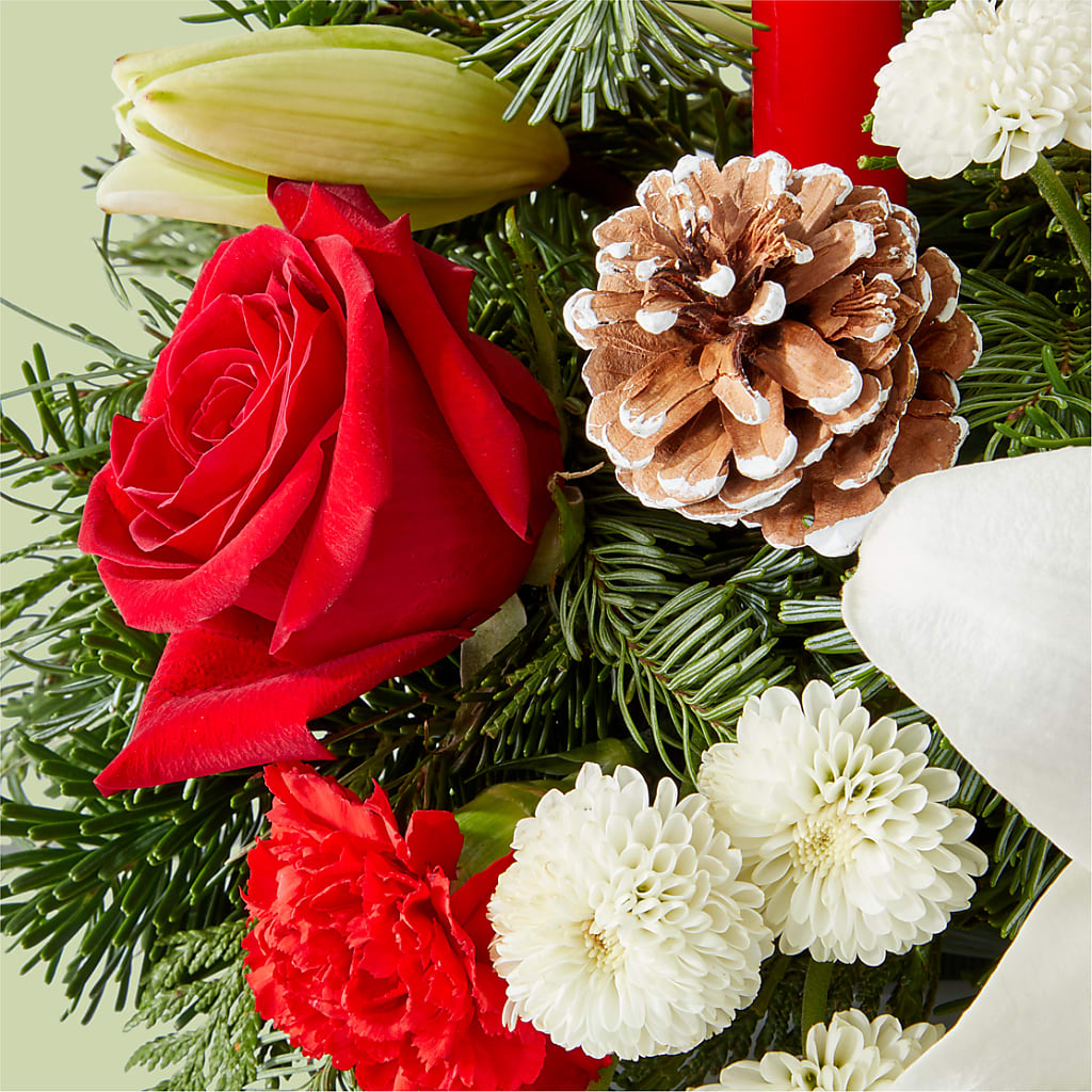 Seasonal Festivities Centerpiece –  Le Bloom Floral, Le Mars IA
