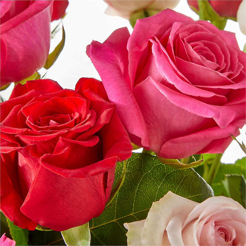 Charming Rose Bouquet –  Le Bloom Floral, Le Mars IA