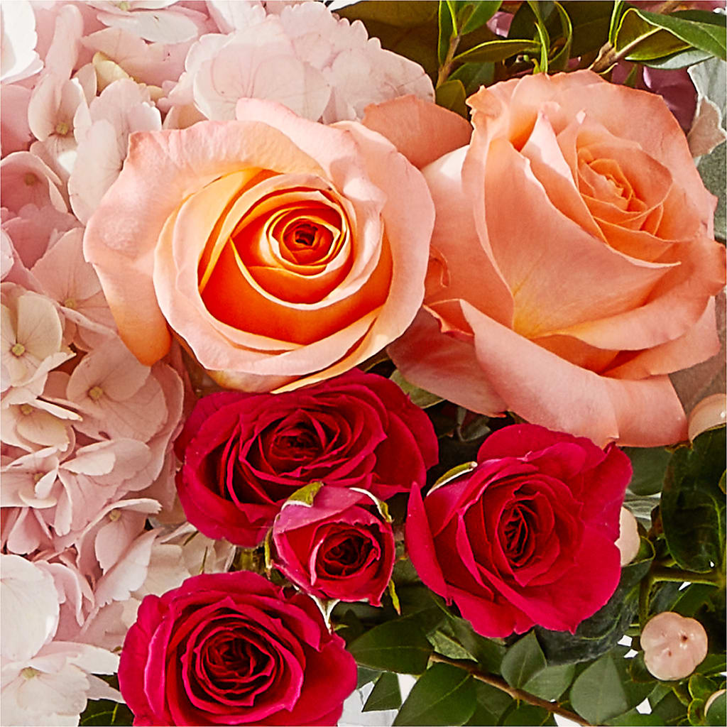 Glitz & Glam Bouquet –  Le Bloom Floral, Le Mars IA