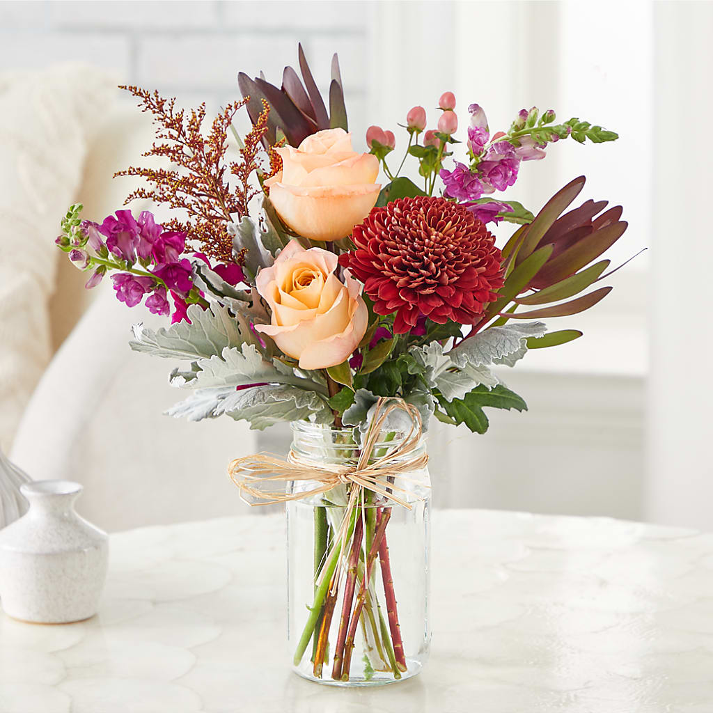 Moody Hues Bouquet –  Le Bloom Floral, Le Mars IA