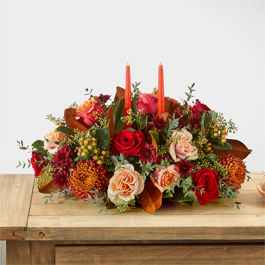 Gather Near Centerpiece –  Le Bloom Floral, Le Mars IA