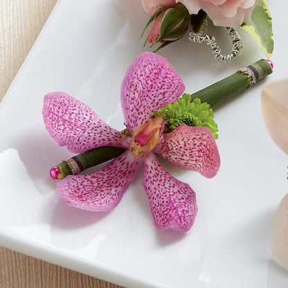 Pink Mokara Boutonniere –  Le Bloom Floral, Le Mars IA