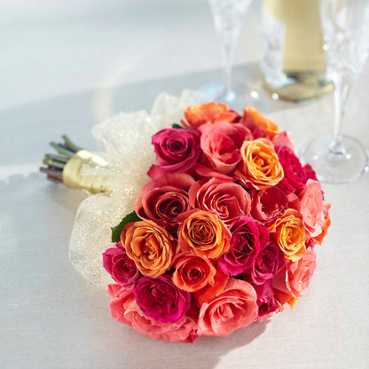 Sweet Roses Bouquet –  Le Bloom Floral, Le Mars IA