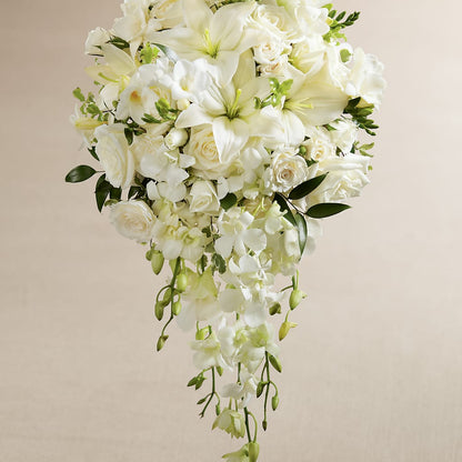 White Wonders Bouquet –  Le Bloom Floral, Le Mars IA